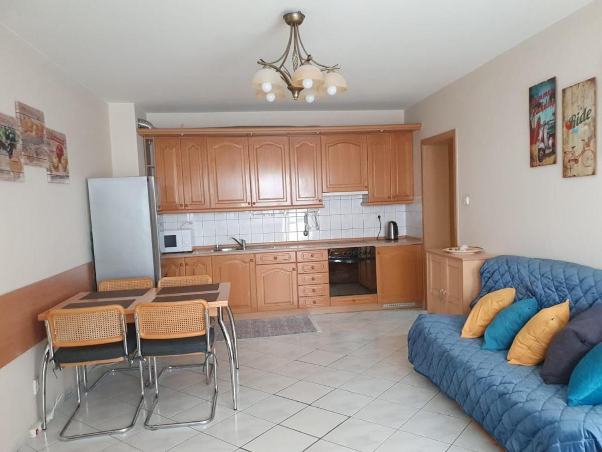 Apartament Koala Kolobrzeg, 50 M Do Plazy, Garaz-Po Wczesniejszej Rezerwacji U Wlascicieli, Wifi, Mile Widziane Czworonogi Екстериор снимка