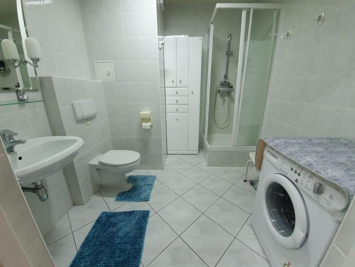 Apartament Koala Kolobrzeg, 50 M Do Plazy, Garaz-Po Wczesniejszej Rezerwacji U Wlascicieli, Wifi, Mile Widziane Czworonogi Екстериор снимка