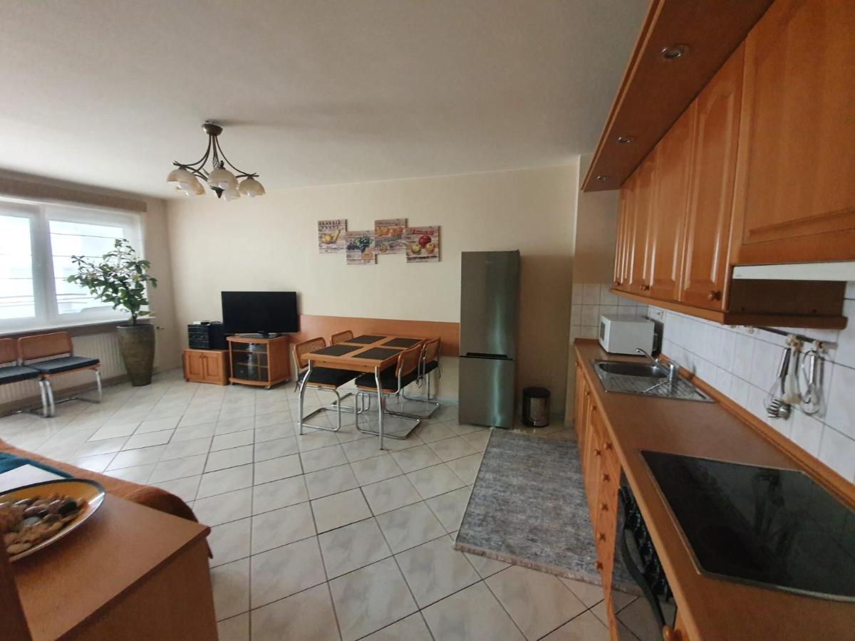 Apartament Koala Kolobrzeg, 50 M Do Plazy, Garaz-Po Wczesniejszej Rezerwacji U Wlascicieli, Wifi, Mile Widziane Czworonogi Екстериор снимка